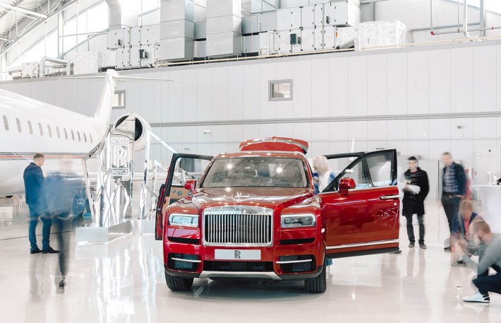 Rolls Royce Cullinan, Baltic Pictures, reportāžas foto, pasākumu fotogrāfs