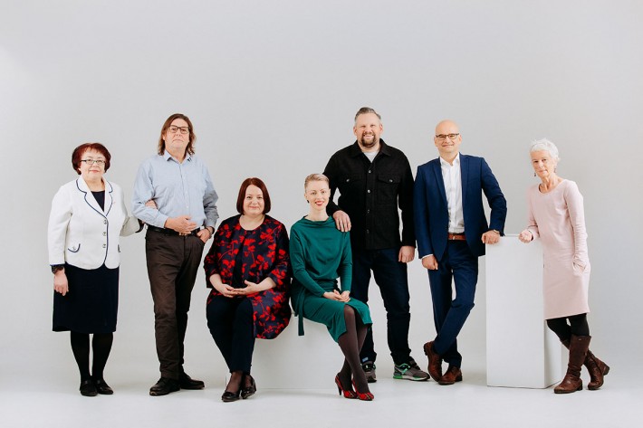 Korporatīvo portretu fotogrāfs